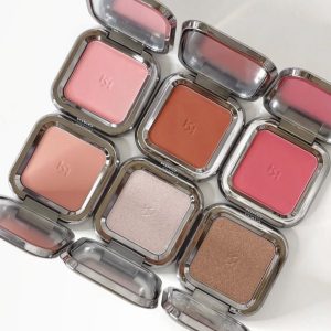 رژگونه پودری مستر کیکو
