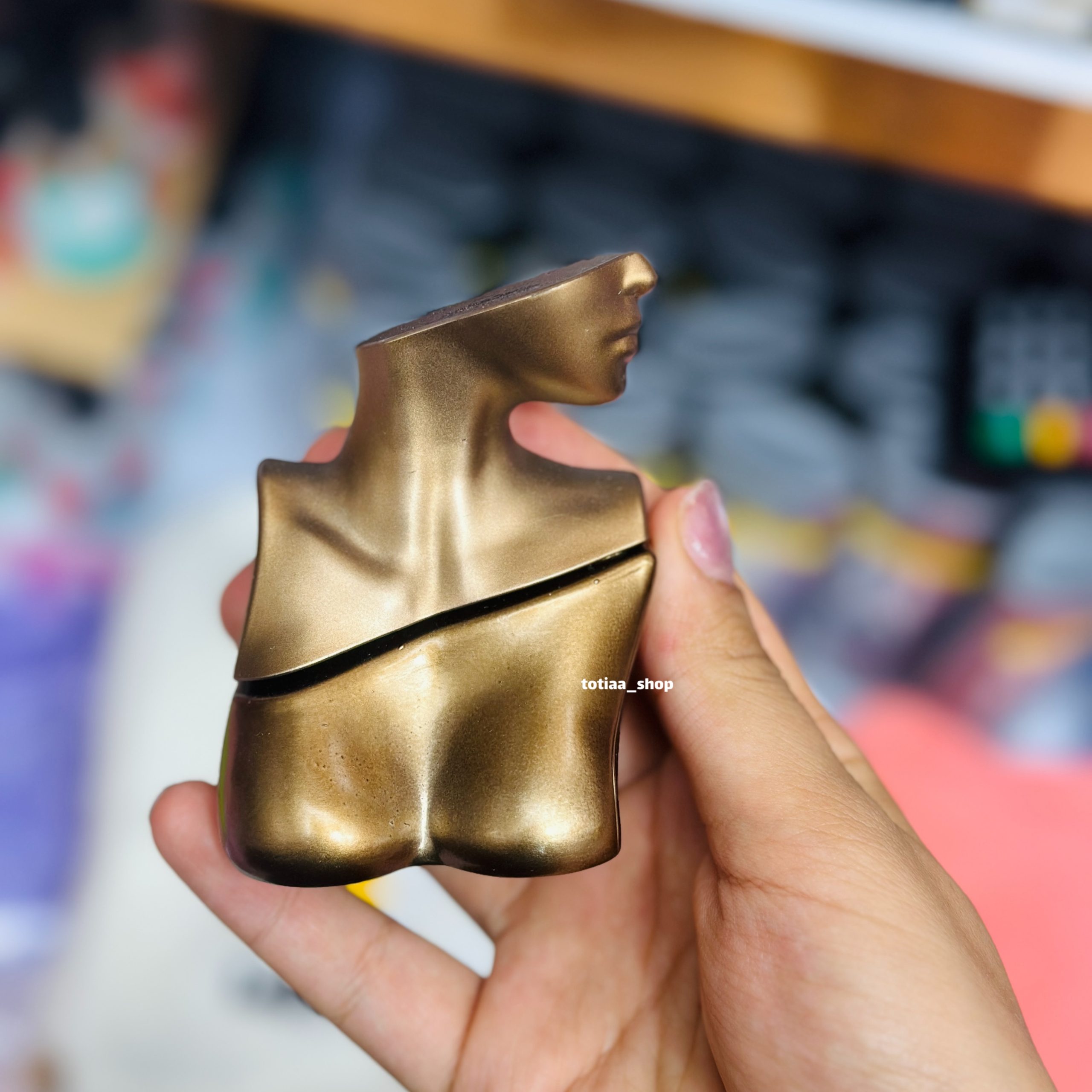 photo-output عطر بیلی آیلیش Billie Eilish - Image 1